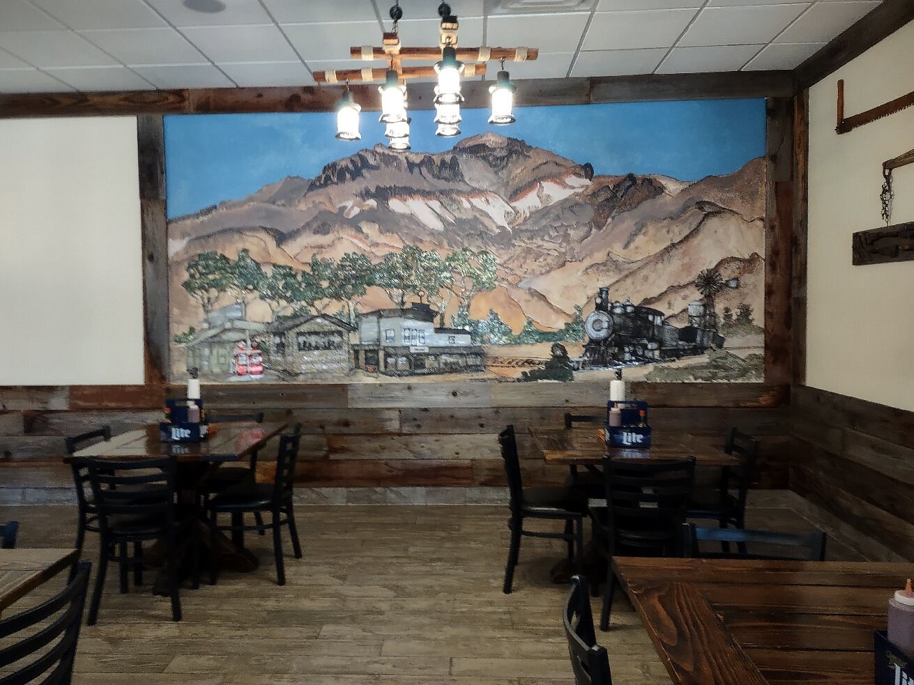 Inside Smokin' J's Barbecue