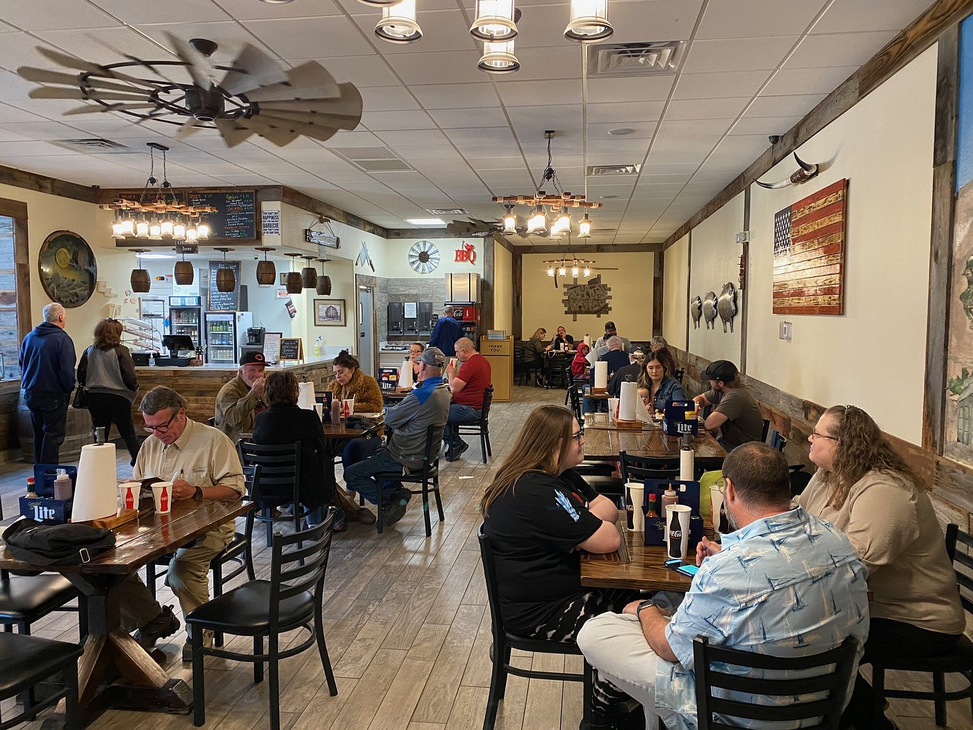 Inside Smokin' J's Barbecue